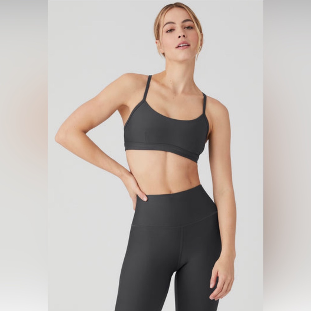 ALO Yoga Airlift Intrigue Sports Bra - Small Anthracite
